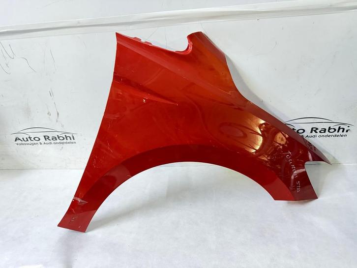 VW touran 5TA Zijscherm rechts, Autos : Pièces & Accessoires, Carrosserie & Tôlerie, Garde-boue, Utilisé, Enlèvement ou Envoi