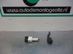Commutateur feu de freinage d'un Peugeot 107 (107 05-), -, 3 mois de garantie, Utilisé, -