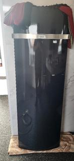 Badkamer radiator zwart marmer, Ophalen, Zo goed als nieuw