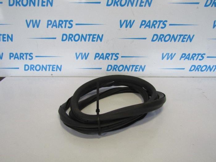 Joint caoutchouc portière 4portes arrière gauche d'un Seat, -, 3 mois de garantie, Utilisé, -
