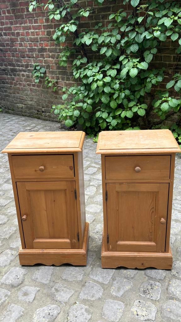 Tables de nuit pin massif, Maison & Meubles, Enlèvement, Comme neuf