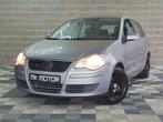Volkswagen Polo 🟢1.2 ESSENCE 64CV - 5 PORTES - CRUISE - C, Autos, Argent ou Gris, Achat, Entreprise, Boîte manuelle