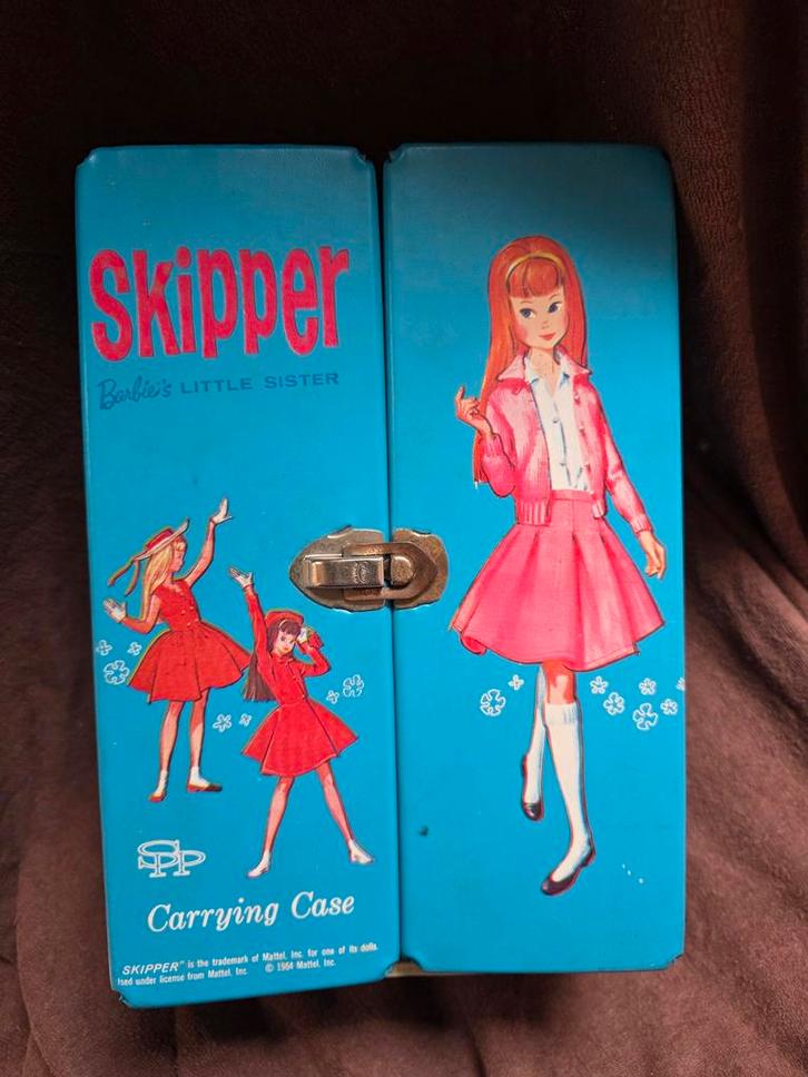 Boîte rangement Skipper Mattel de 1964., Collections, Poupées