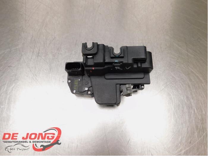 Serrure portière mécanique 4portes avant droite d'un Opel, -, Opel, 3 mois de garantie, Utilisé