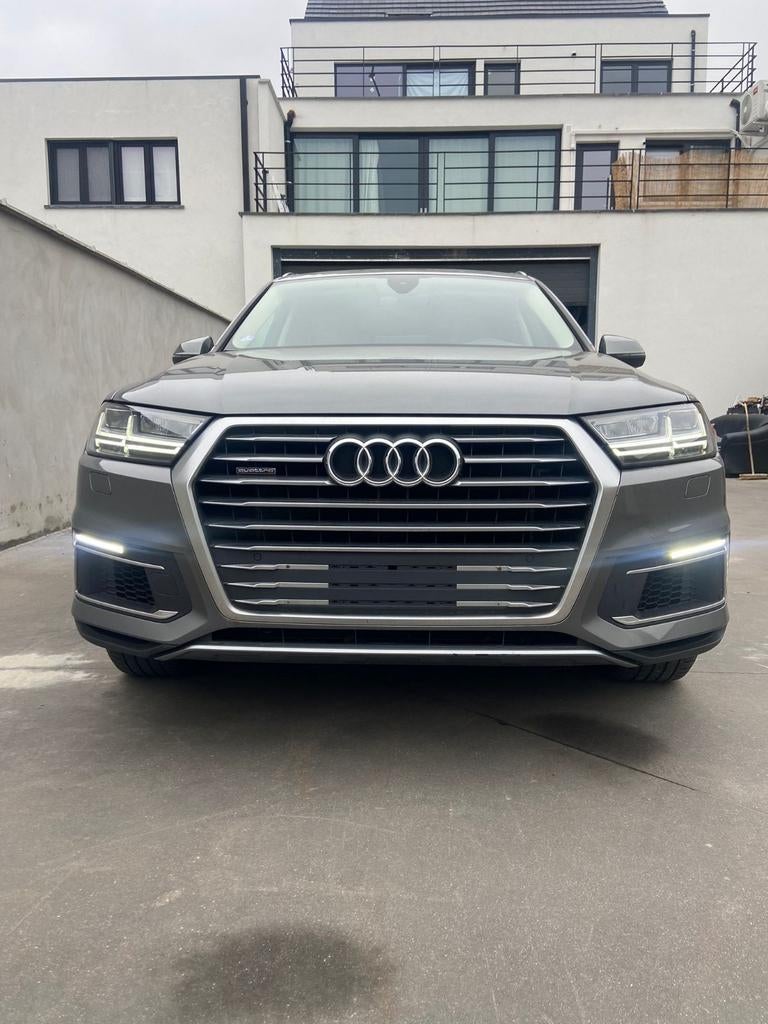 AUDI Q7 E-TRON 3.0 D, Auto's, Audi, Bedrijf, e-tron, Elektrische buitenspiegels, Lederen bekleding, Trekhaak, Ophalen