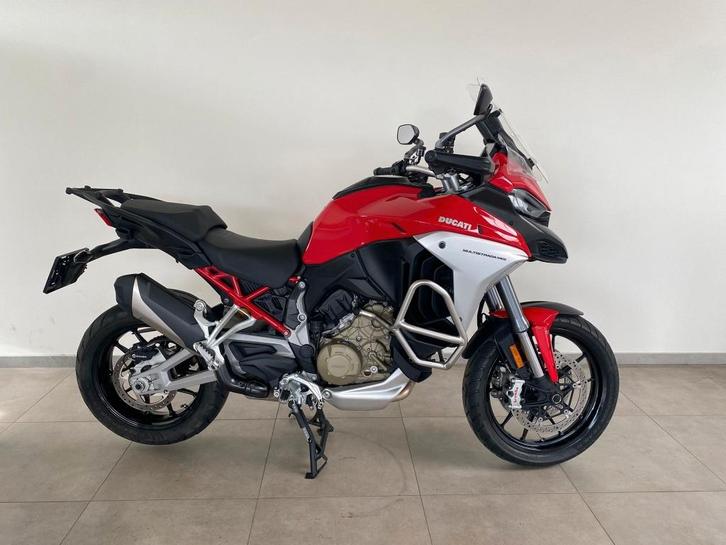 Multistrada V4 S, Motos, Motos | Ducati, Entreprise, Tourisme, plus de 35 kW, 4 cylindres, Permis Moto A, ABS, Régulateur de vitesse