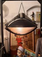 Grote Vintage Industriële UFO hanglamp - 1960s, Antiek en Kunst, Ophalen