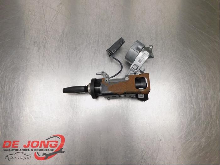 Serrure de contact + clé d'un Opel Zafira C, Autos : Pièces & Accessoires, -, Opel, 3 mois de garantie, Utilisé