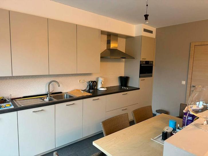 Complete keuken met apparaten (voor 1april weg ), Maison & Meubles, Cuisine | Cuisines complètes, Comme neuf, Enlèvement