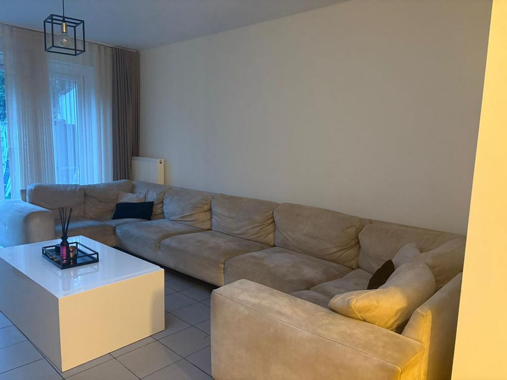 Gratis hoekbank, Ophalen