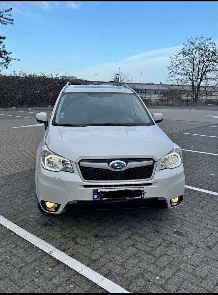 Subaru Forester 2015 (URGENT), Auto's, Subaru, Automaat, Blauw, Leder, Bedrijf