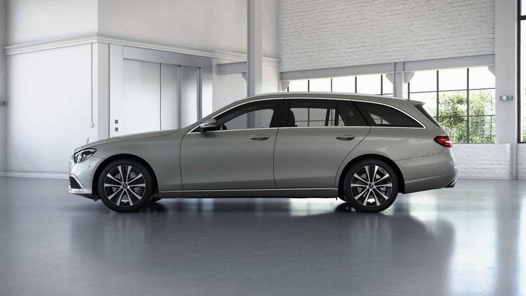 Mercedes-Benz E-klasse 300 e Break Luxury Line | Panoramisch, Auto's, Automaat, Gebruikt, 4 cilinders, Plug-in hybride