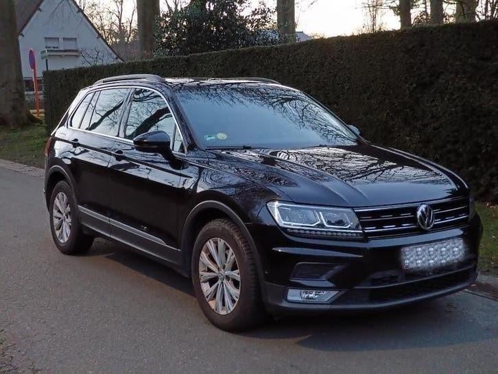 Volkswagen Tiguan, Auto's, Voorwielaandrijving, Euro 6, Zwart, Leder