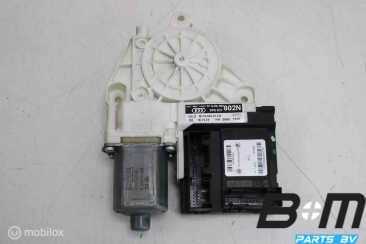 Raammotor rechtsvoor Audi A3 8P Sportback 8P0959802N, Gebruikt