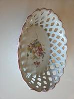 Corbeille en poterie ajourée, Enlèvement