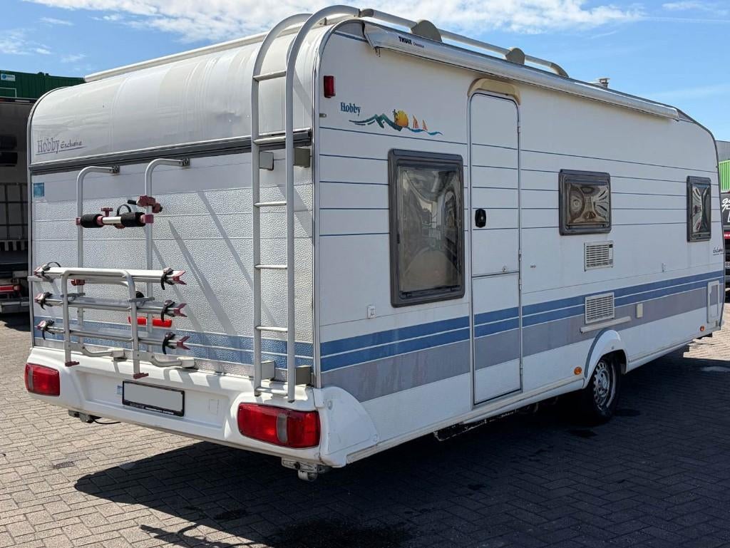 Caravan Hobby 560, Rondzit, Hobby, Particulier, Dwars-stapelbed