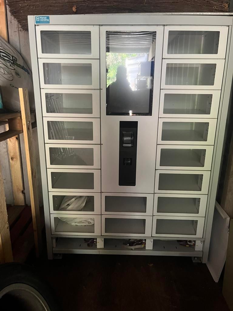 Zuply slimme verkoopsautomaat, Articles professionnels, Aménagement de Bureau & Magasin | Ordinateurs & Informatique, Enlèvement