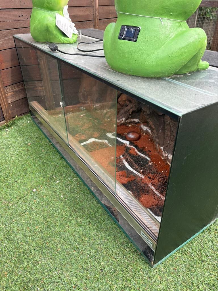 Tarrarium, Enlèvement, Comme neuf