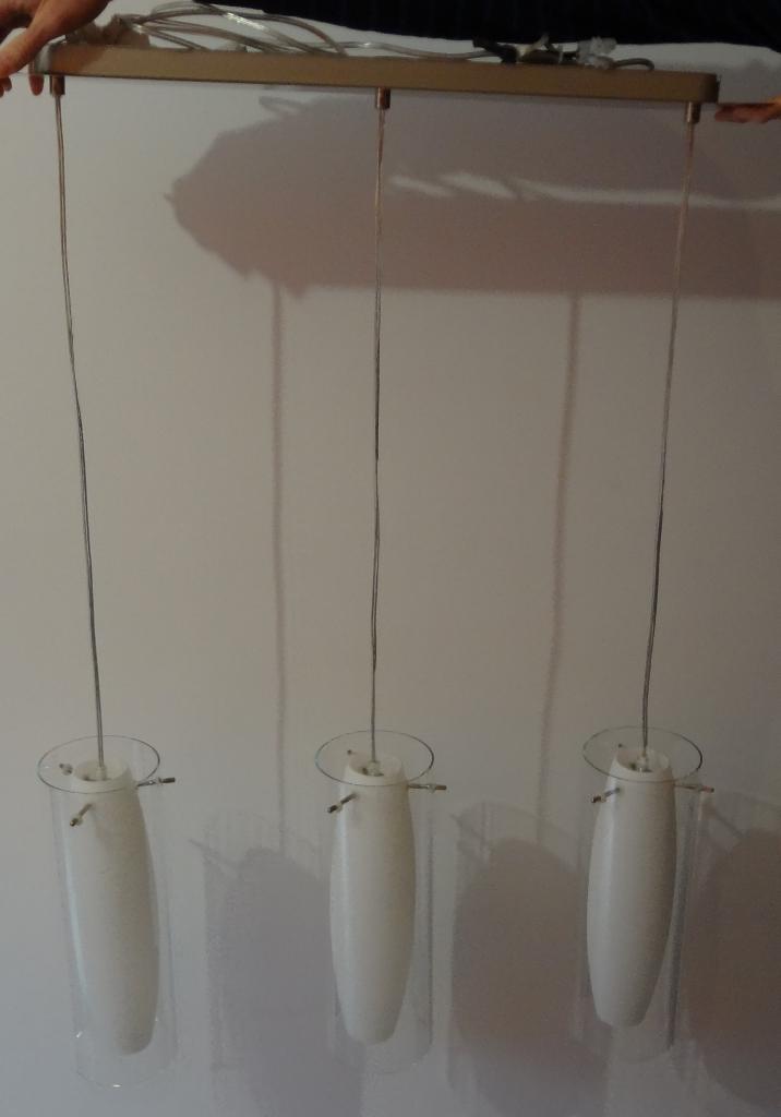 Lustre décoratif moderne verre et métal argenté, Maison & Meubles, Lampes | Lustres, Enlèvement, Neuf, Verre, Moderne