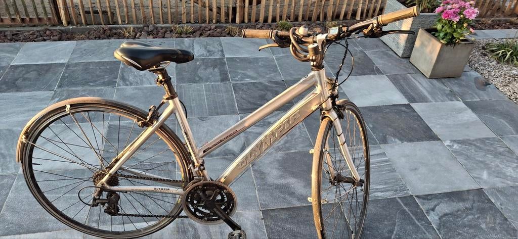 Olympia sportfiets dames, Fietsen en Brommers, Fietsen | Dames | Sportfietsen en Toerfietsen, Ophalen