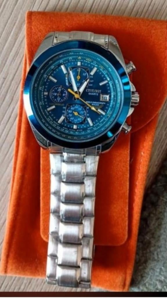 Montre chronographe Citizen pour hommeC'est encore nouveau, Bijoux, Sacs & Beauté, Montres | Hommes, Enlèvement ou Envoi, Citizen