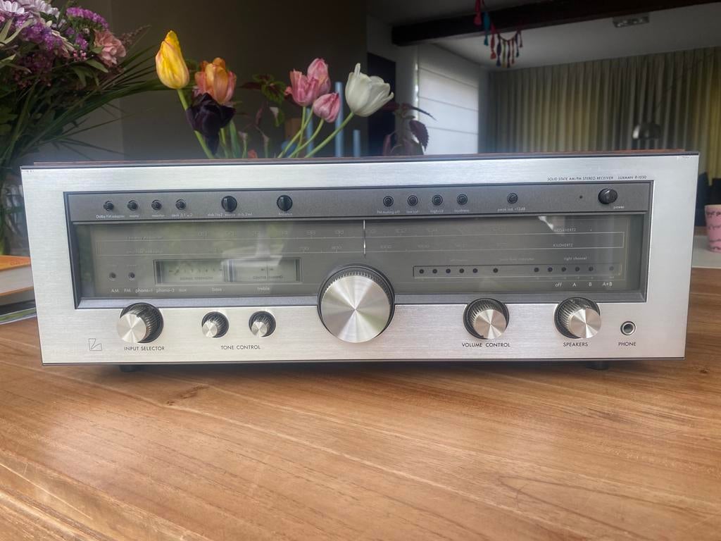 Luxman R-1050, TV, Hi-fi & Vidéo, Amplificateurs & Ampli-syntoniseurs, Enlèvement, Utilisé, Autres marques
