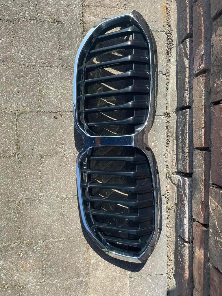 ••Calandre bmw F40 ••, Autos : Pièces & Accessoires, Enlèvement, BMW