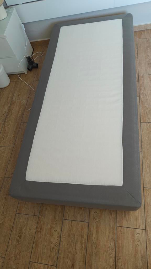 IKEA boxspring „ESPEVÄR” 90x200, Ophalen, 90 cm, Eenpersoons, Zo goed als nieuw