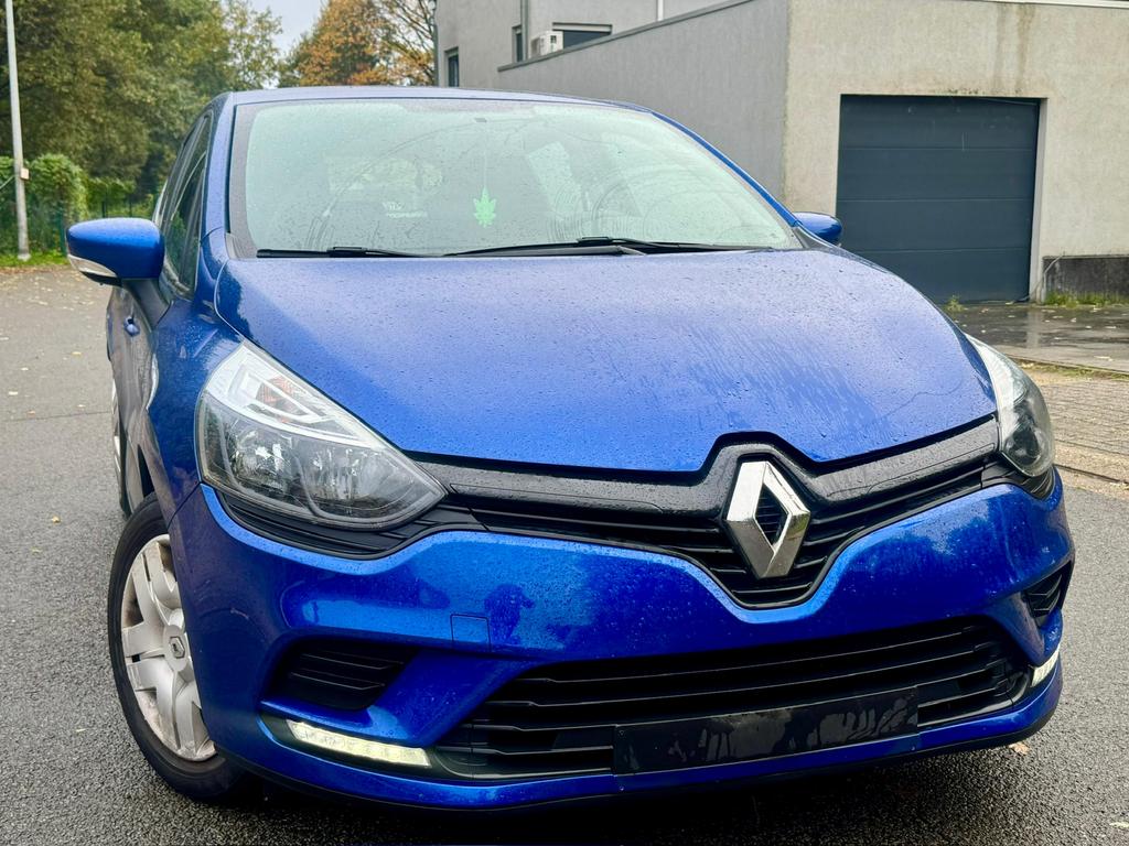 Zeer mooie Renault Clio, Auto's, Euro 6, Particulier, Te koop, Clio