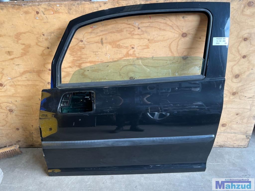 PEUGEOT 1007 Noir EXLD porte gauche 2005+, Taurusavenue 1
2132 LS  Hoofddorp, NL, Contact.group@renault.com, Stellantis N.V., Utilisé