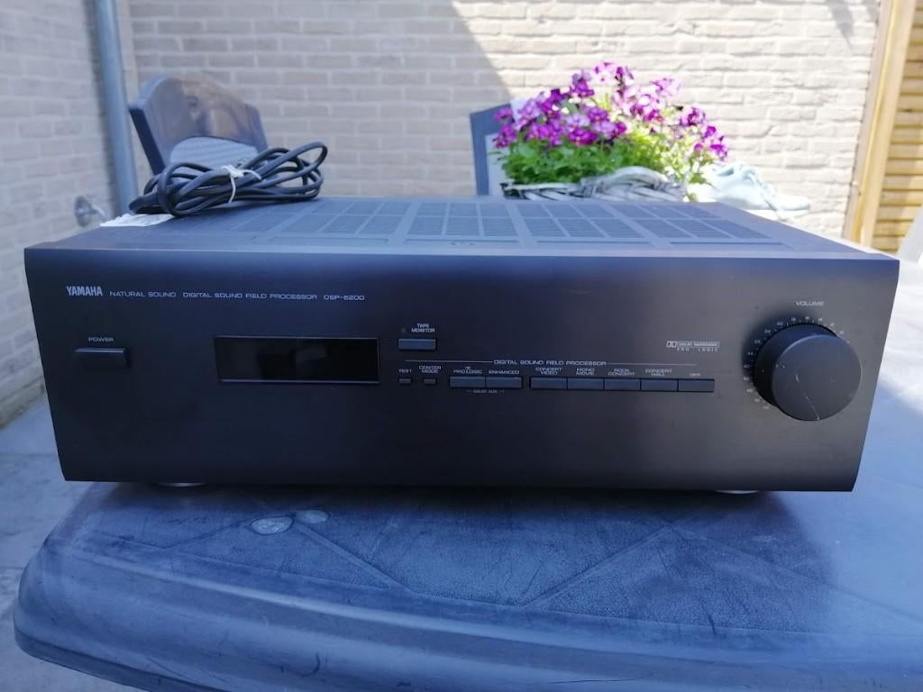 versterker, Yamaha, 60 à 120 watts, Enlèvement, Utilisé