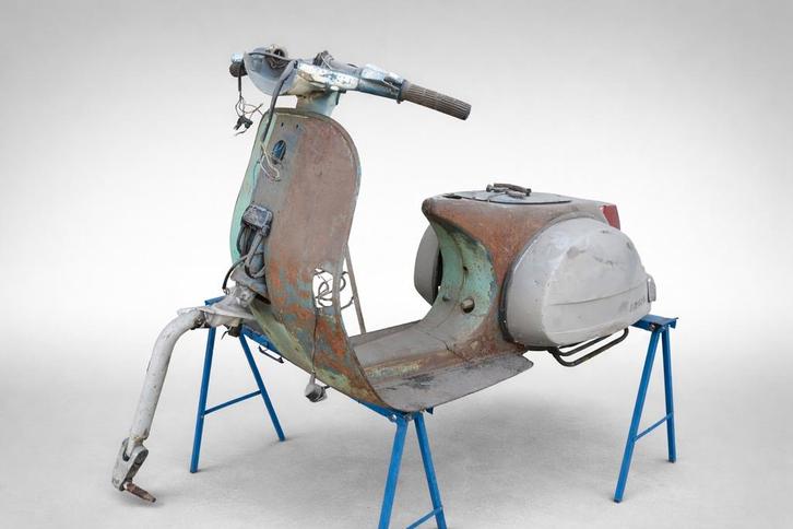 3 châssis vespa a vendre, Fietsen en Brommers, Scooters | Overige merken, Ophalen