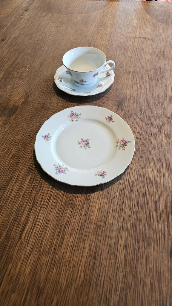 Vaisselle en porcelaine Rheinkrone Bavaria, Enlèvement