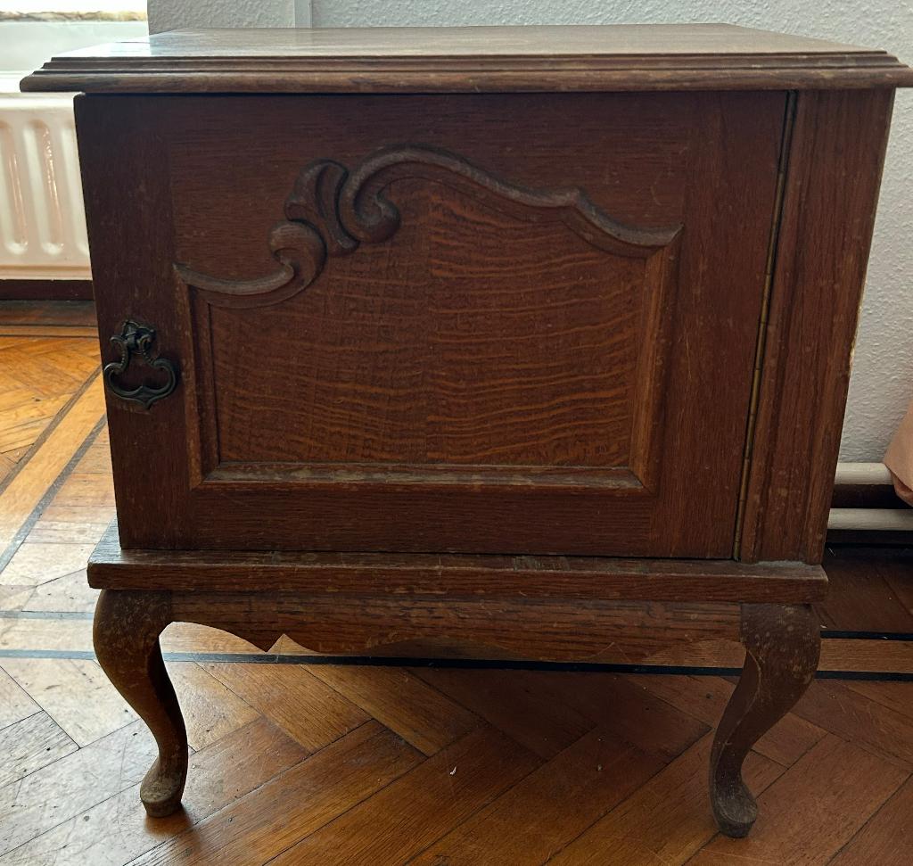 Ancienne table de chevet, Huis en Inrichting, Slaapkamer | Nachtkastjes, Ophalen, Gebruikt, 45 tot 65 cm, Minder dan 55 cm