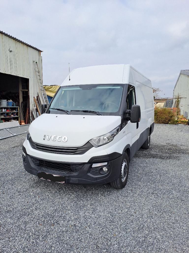 Iveco Daily 35S18 3.0 Automaat, Auto's, Bestelwagens en Lichte vracht, Particulier, ABS, Achteruitrijcamera, Airbags, Airconditioning