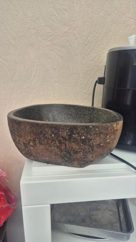 Prachtige Natuursteen Wastafel / Riviersteen Lavabo, Huis en Inrichting, Ophalen, Zo goed als nieuw, Wasbak of Wastafel