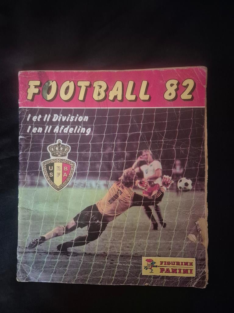 Album Panini 1982 COMPLET, Enlèvement, Utilisé, Autocollant