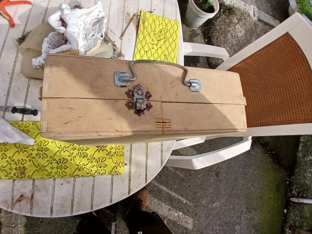 Boite a oitils complete  pour enfants des annees1970, Enfants & Bébés, Jouets | Tables de jeux, Enlèvement ou Envoi, Comme neuf