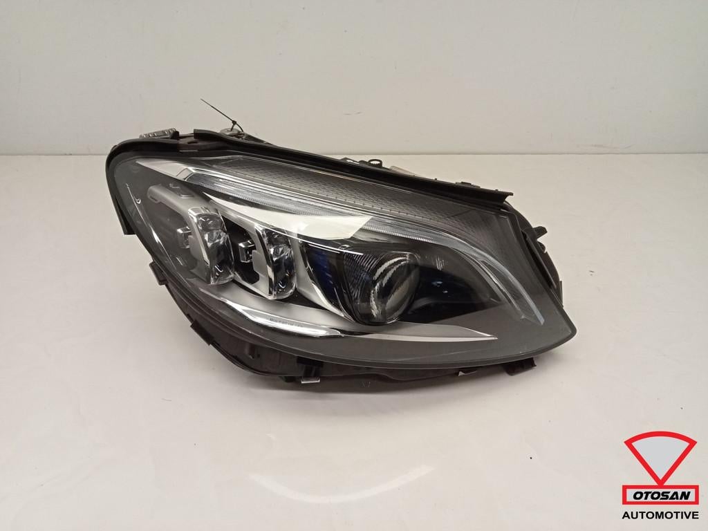 Phare multifaisceau droit Mercedes W205 Facelift a2059061606, Autos : Pièces & Accessoires, Éclairage, Mercedes-Benz, Utilisé