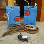 set Shurflo waterpomp + 2 x Fiamma watertank 70L+ extra, Caravans en Kamperen, Ophalen, Zo goed als nieuw