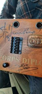 Gesigneerde cigarbox (tvv Dierenasiel Genk), Ophalen, Nieuw