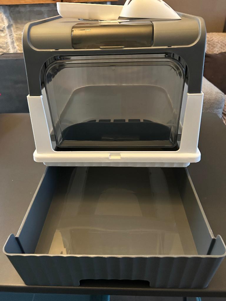 Kattenbak voor kitten, Ophalen, Nieuw, Gesloten