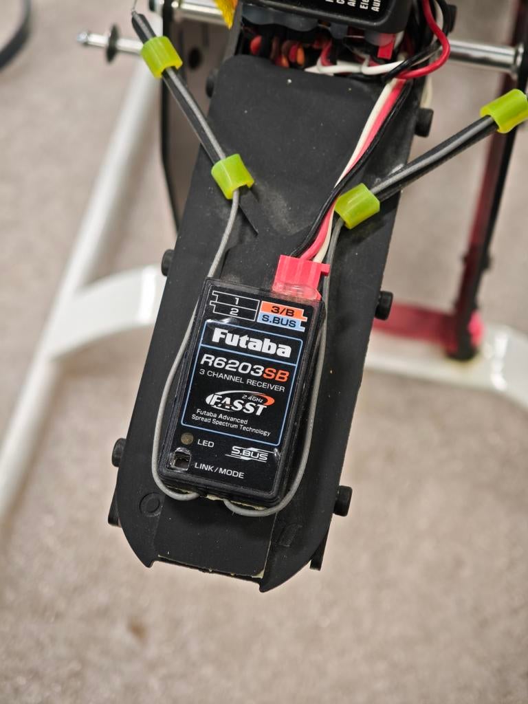 Recepteur Futaba R6203SB sbus, Enlèvement ou Envoi