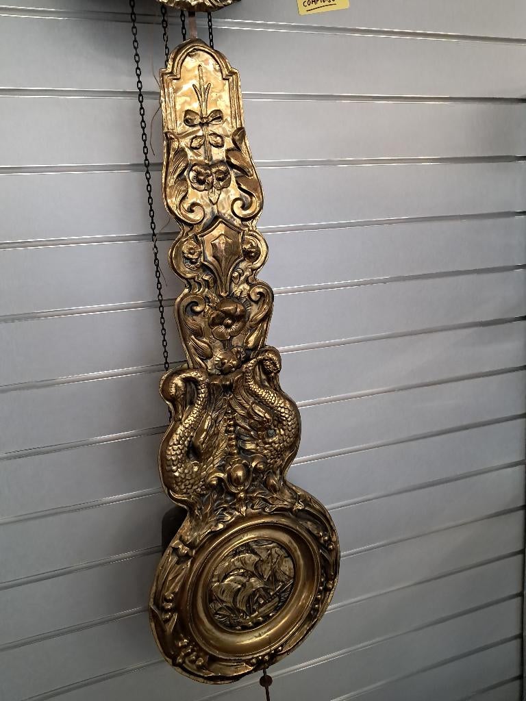 Franse comptoise klok, Ophalen