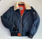 Warme jongensjas, maat Small, Kinderen en Baby's, Kinderkleding | Maat 176, Ophalen, Zo goed als nieuw, Jas