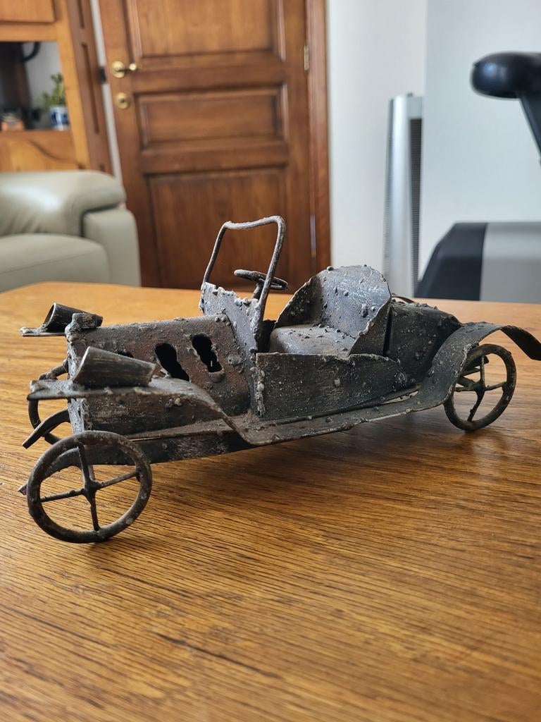 Ancienne voiture, Enlèvement, Voiture