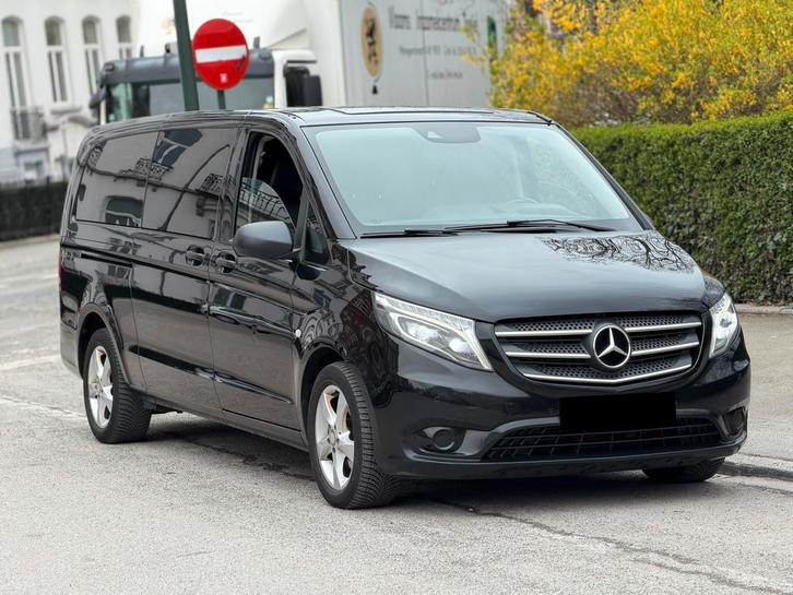 MERCEDES VITO 114 CDI, Autos, Mercedes-Benz, Particulier, Vito Tourer, Diesel, Euro 6, 4 portes, Automatique, Noir, Noir, Cuir