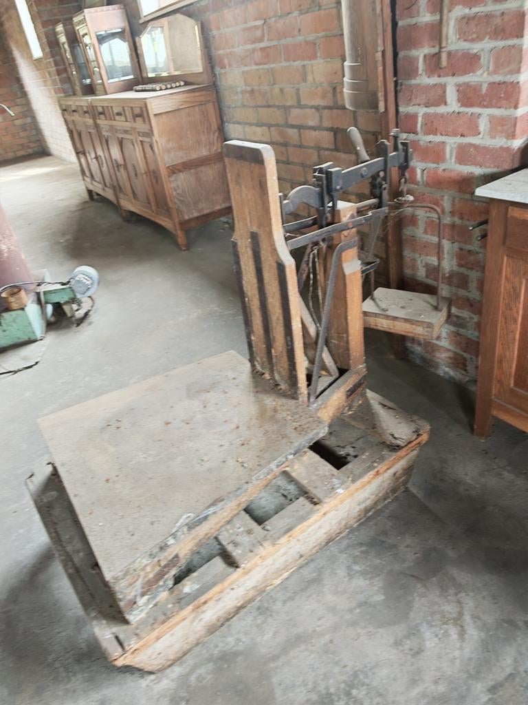 Antieke bascule, Antiek en Kunst, Antiek | Gereedschap en Instrumenten, Ophalen