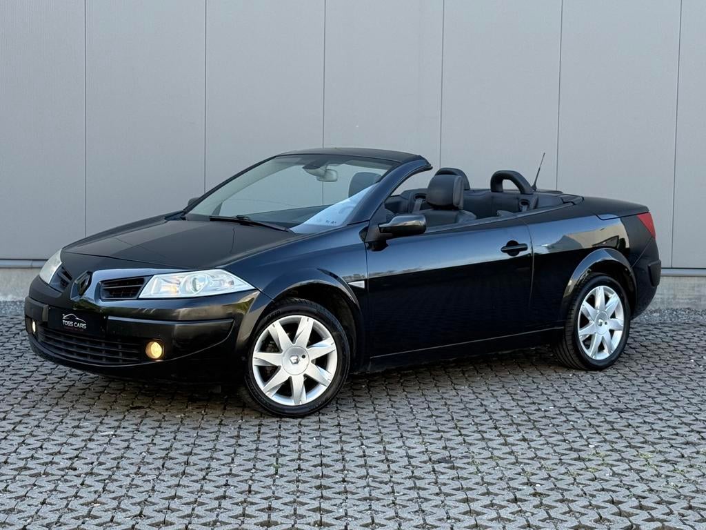 ✅Renault Megane 1.6i benzine. Cabriolet | Airco | Gekeurd., Cabriolet, Zwart, Bedrijf, Handgeschakeld