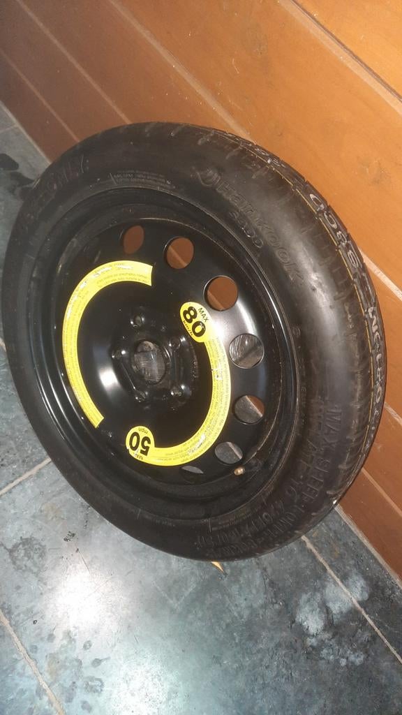 Thuiskom reservewiel, Enlèvement